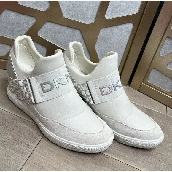 DKNY Women Slip on Wedge Sneaker Shoes 8 M Cosmos White Leather Textile